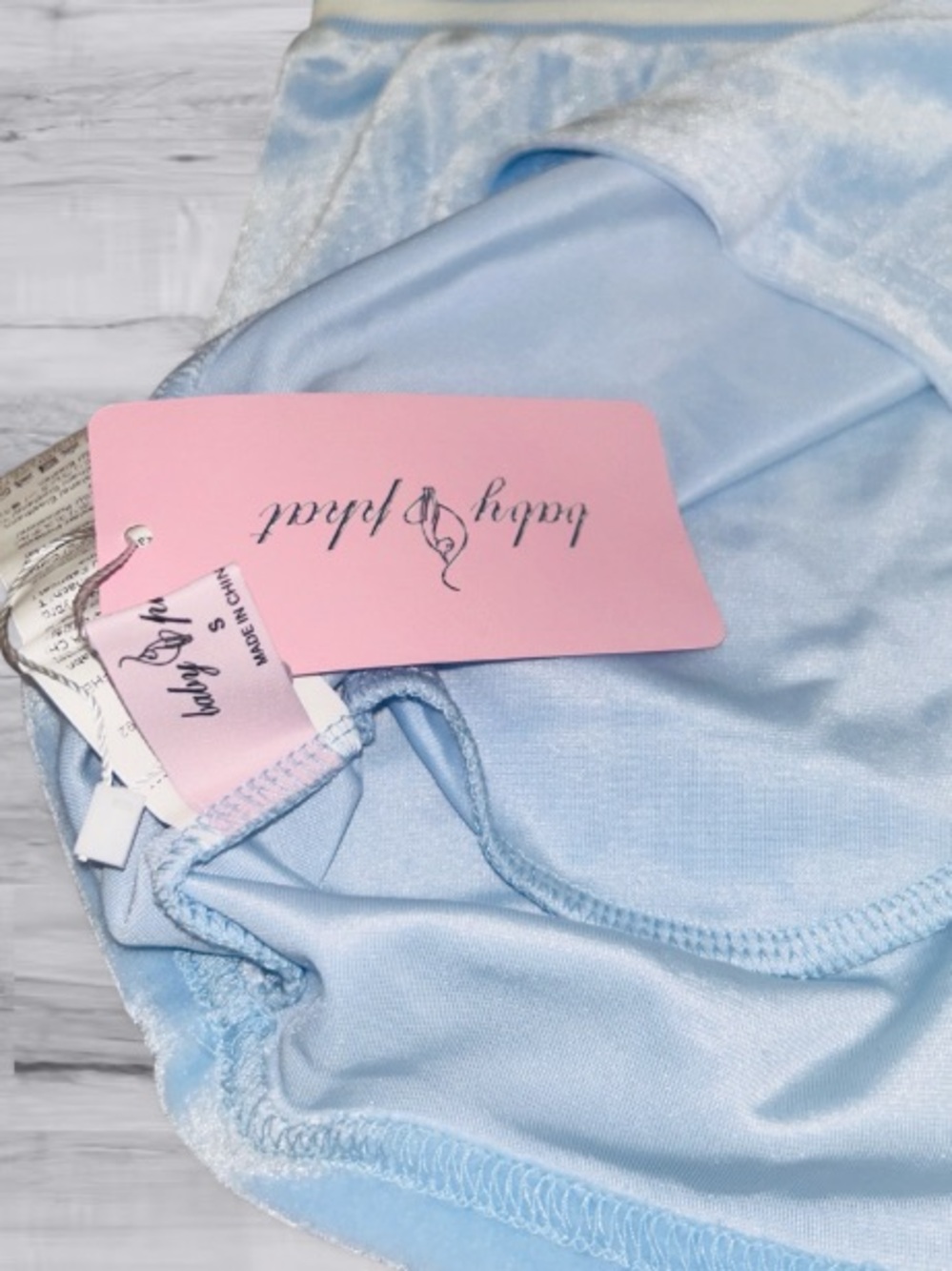 ππ Baby Phat Y2K Sky Blue Velour Skirt Small NWT - Picture 10 of 12